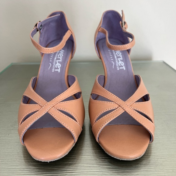 MERLET Renee Caffe Crème Leather 2.5 Jolie Flare Heel Medium Dance Size 8 - Picture 2 of 9